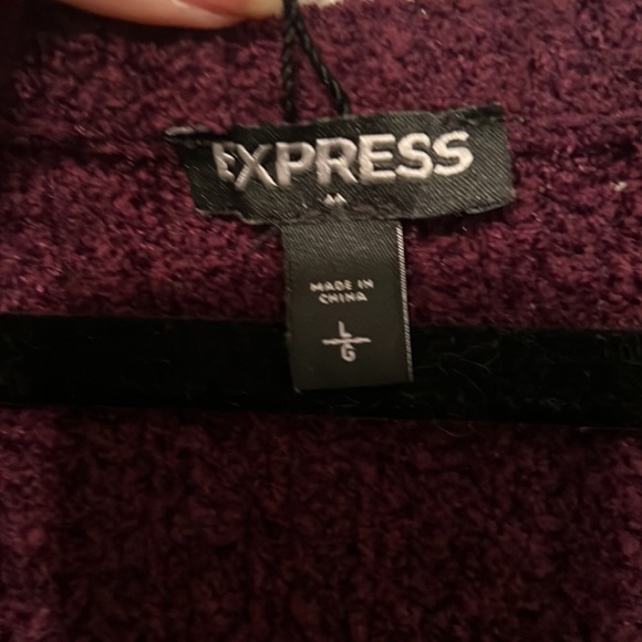 Express sweater - Picture 3 of 6